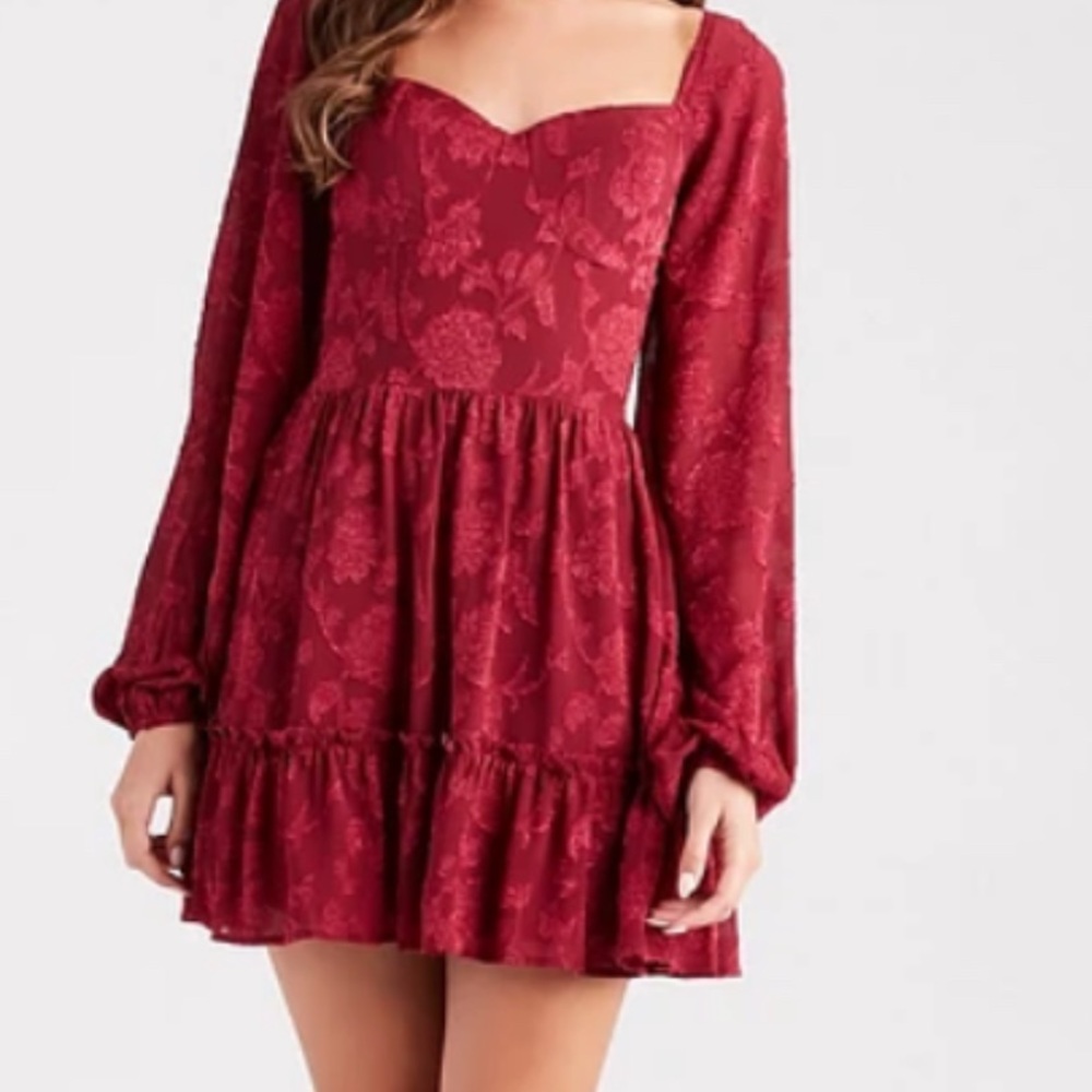 Windsor Women's Red Textured Long-Sleeve Mini Dress